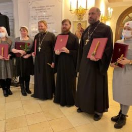 Награждение клириков и волонтеров трудившихся в период пандемии