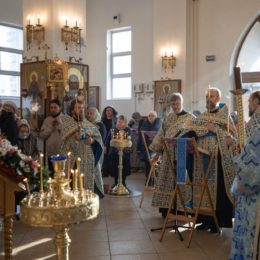 Смотрите фоторепортаж праздника Похвалы Пресвятой Богородицы 16.04.21