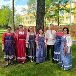Поздравляем нашу фольклорную студию Потешку и приходской народный ансамбль  Перевить с победой на конкурсе Факел Победы